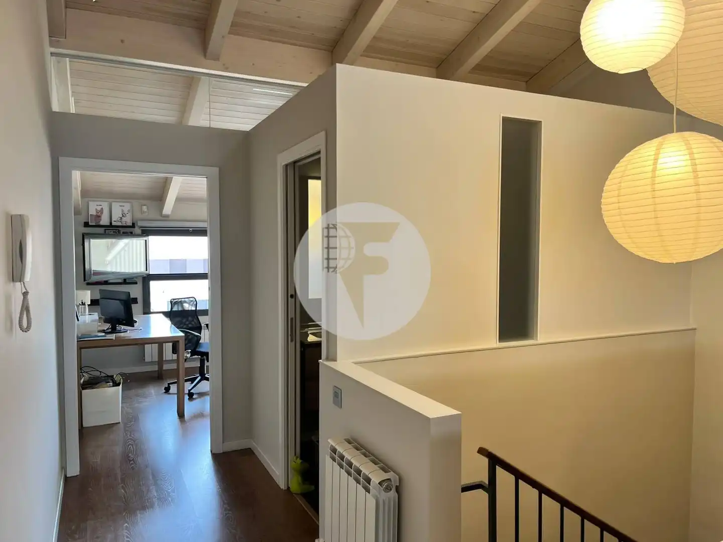 Casa aparellada amb terrassa en venda a Ponent, imagen 42