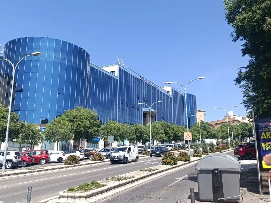 Exterior view of Office for rent in  Toledo Capital  with Air Conditioner, Heating and Furnished
