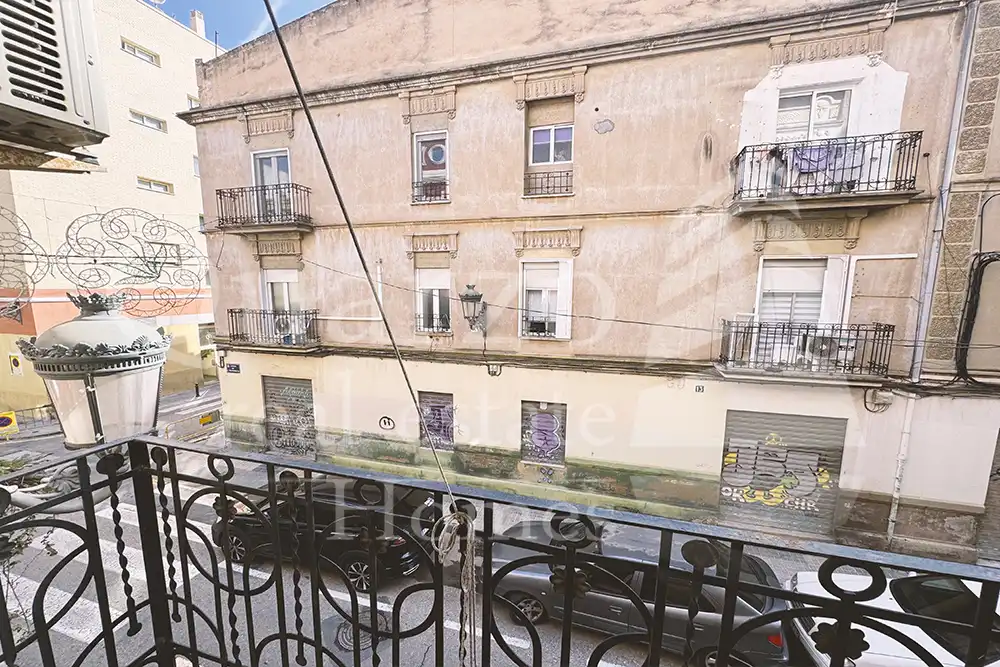 Vista exterior de Piso en venta en Valencia con Calefacción y Balcón