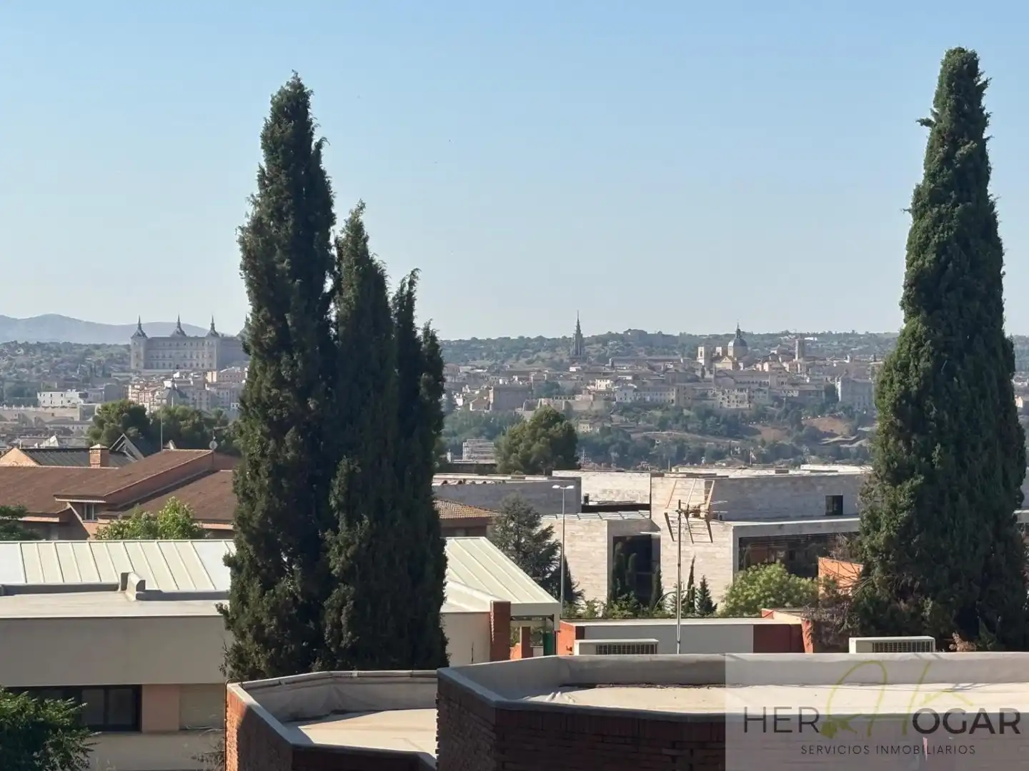 Vista exterior de Pis en venda en Toledo amb Calefacció, Parquet i Terrassa