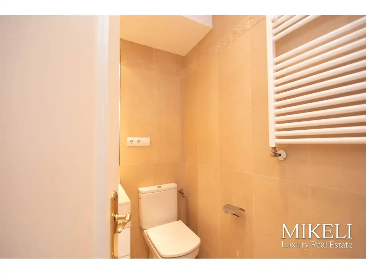 Badezimmer von Wohnung zum Verkauf in Santander mit Heizung, Parkett und Terrasse