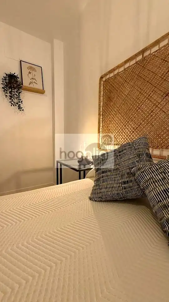 Habitación de Planta baja de alquiler en Sevilla con Aire acondicionado, Trastero y Piscina