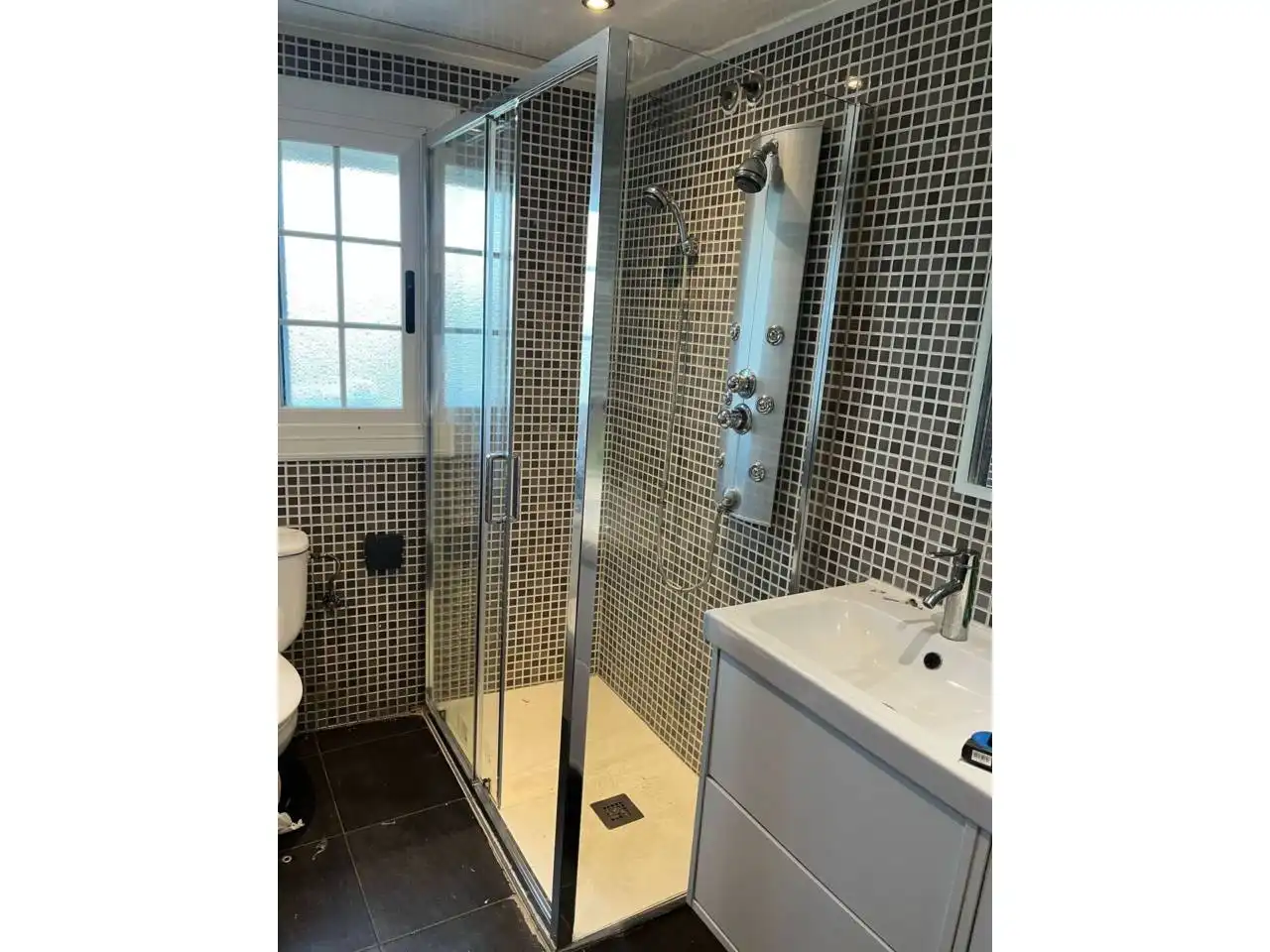 Baño de Casa o chalet en venta en Sabadell con Aire acondicionado, Calefacción y Parquet