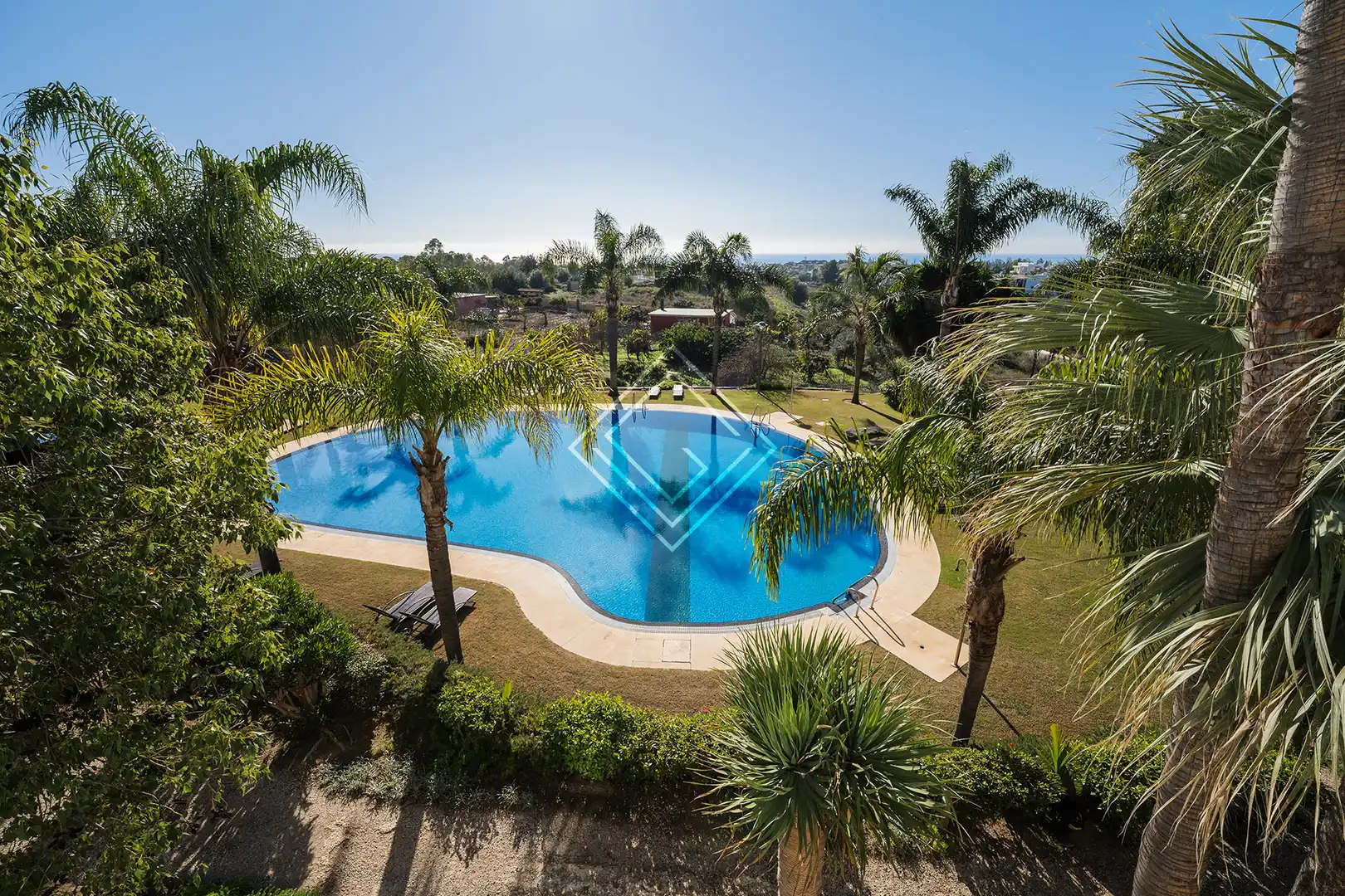 Chalet con piscina en venta en Milla de Oro, imagen 18