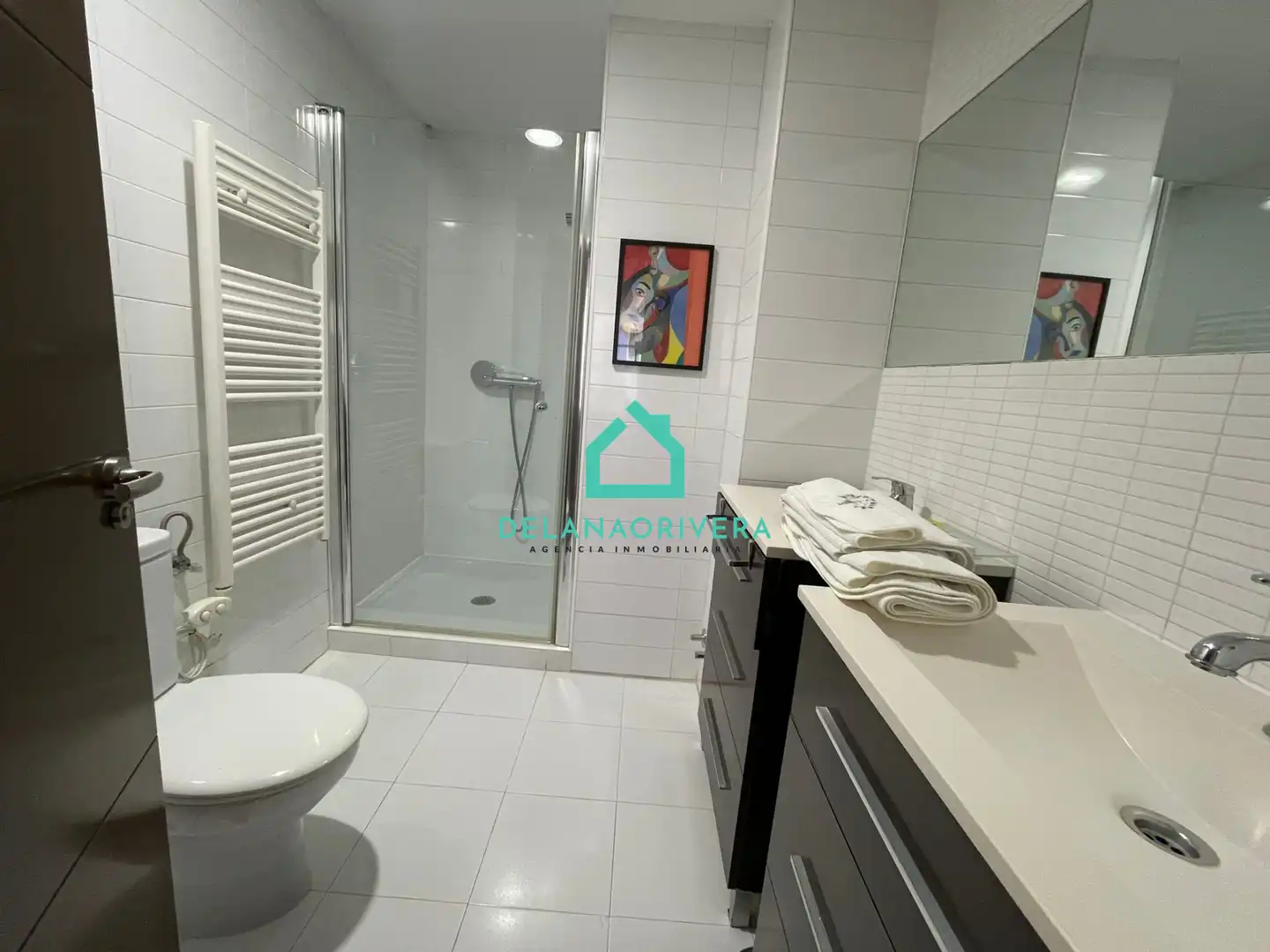Bathroom of Flat for sale in Alcalá de Henares  with Air Conditioner, Heating and Oven