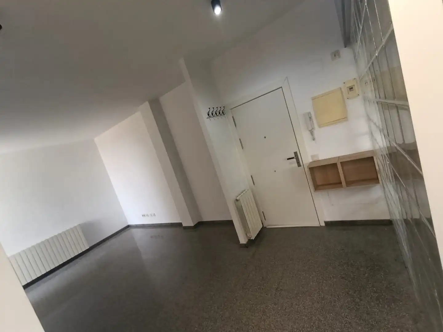 Piso de alquiler en Rosselló con Calefacción