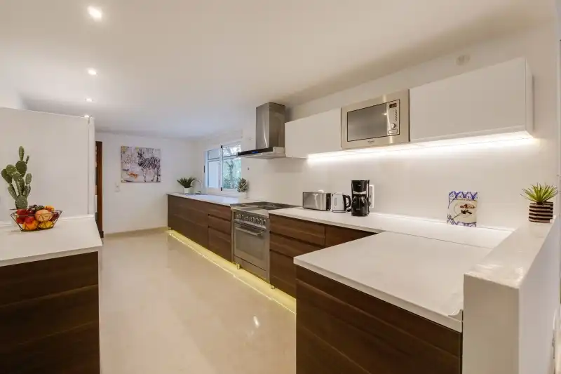 Cuina de Casa o xalet en venda en Pollença amb Aire condicionat, Jardí privat i Terrassa