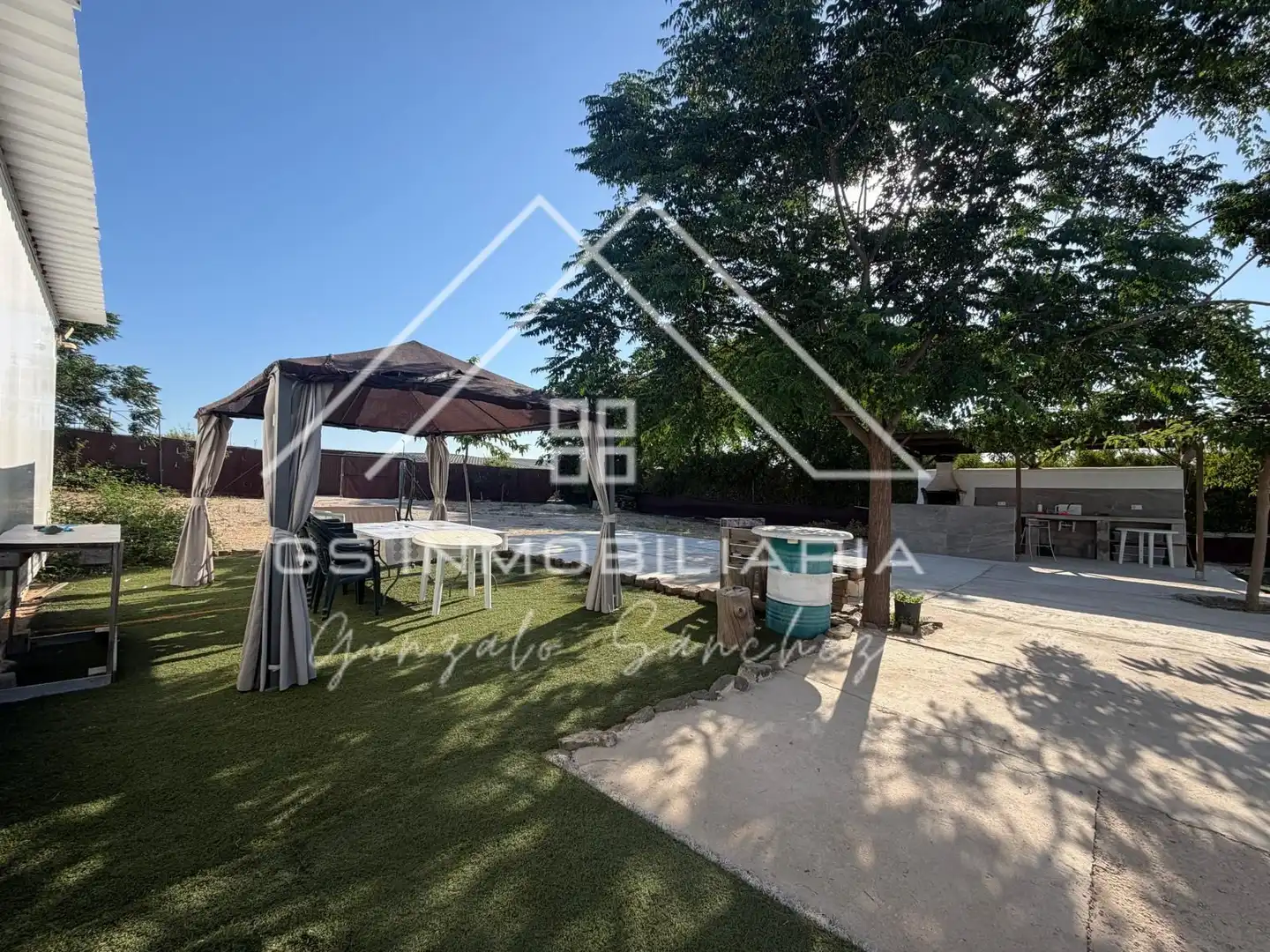 Garten von Residential zum Verkauf in Lucena