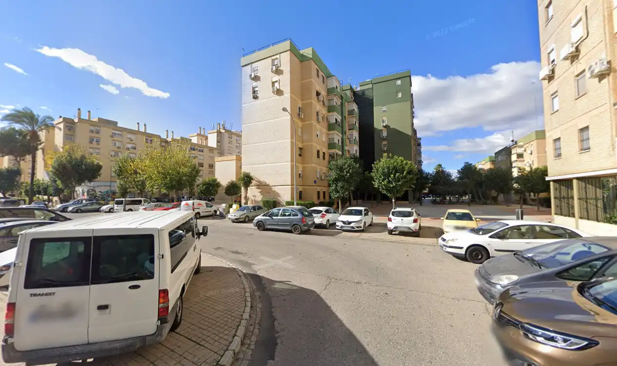 Flat for sale in Calle Lavanderas, Pino Montano - Consolación
