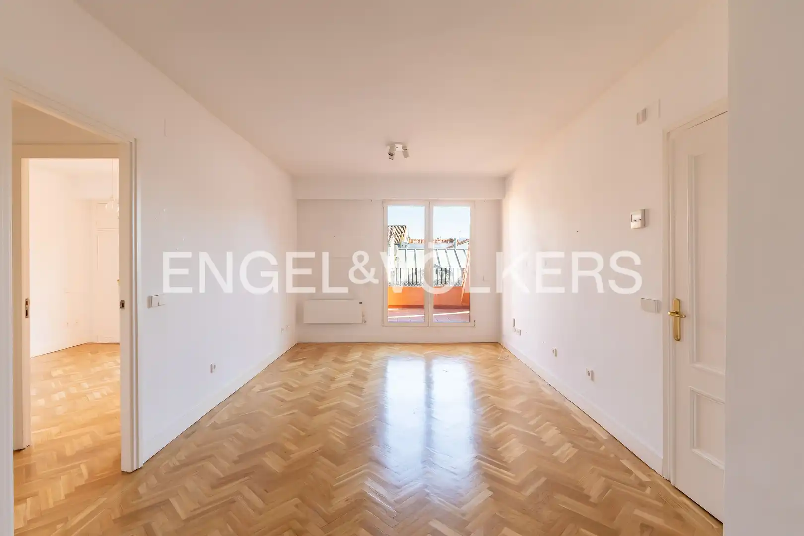 Living room of Attic for sale in  Madrid Capital  with Air Conditioner, Heating and Parquet flooring