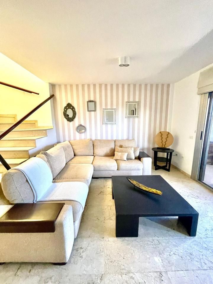 Pis de lloguer a El Cano, Radazul