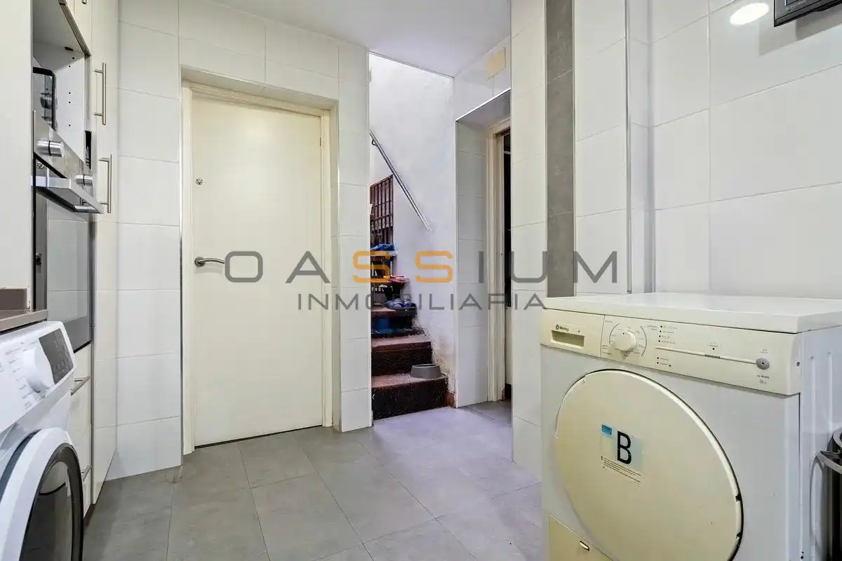 Flat for sale in Carrer Vint-I-Quatre, imagen 14