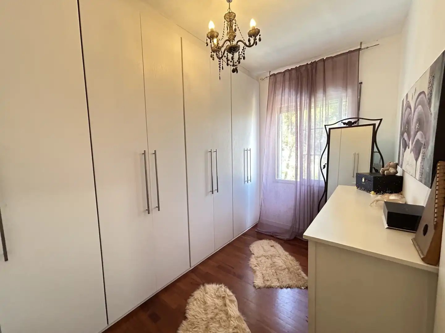 Schlafzimmer von Haus oder Chalet zum Verkauf in Cervelló mit Klimaanlage, Privatgarten und Schwimmbad