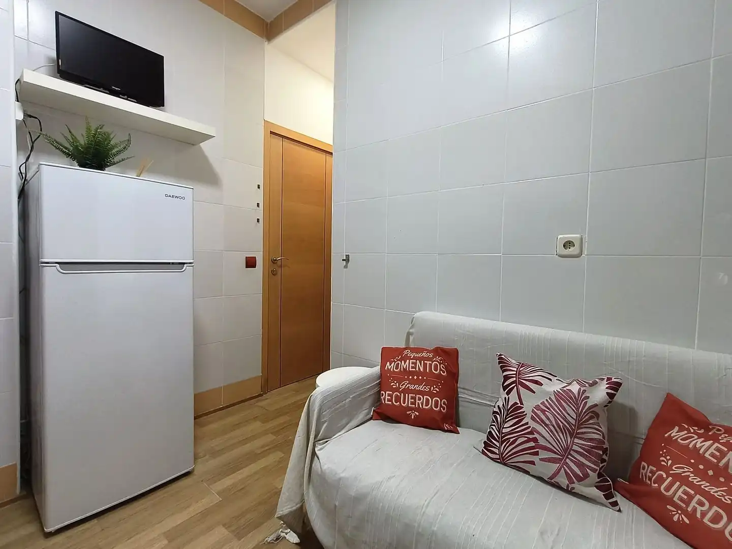 Habitación de Piso de alquiler en Madrid con Calefacción, Terraza y Amueblado