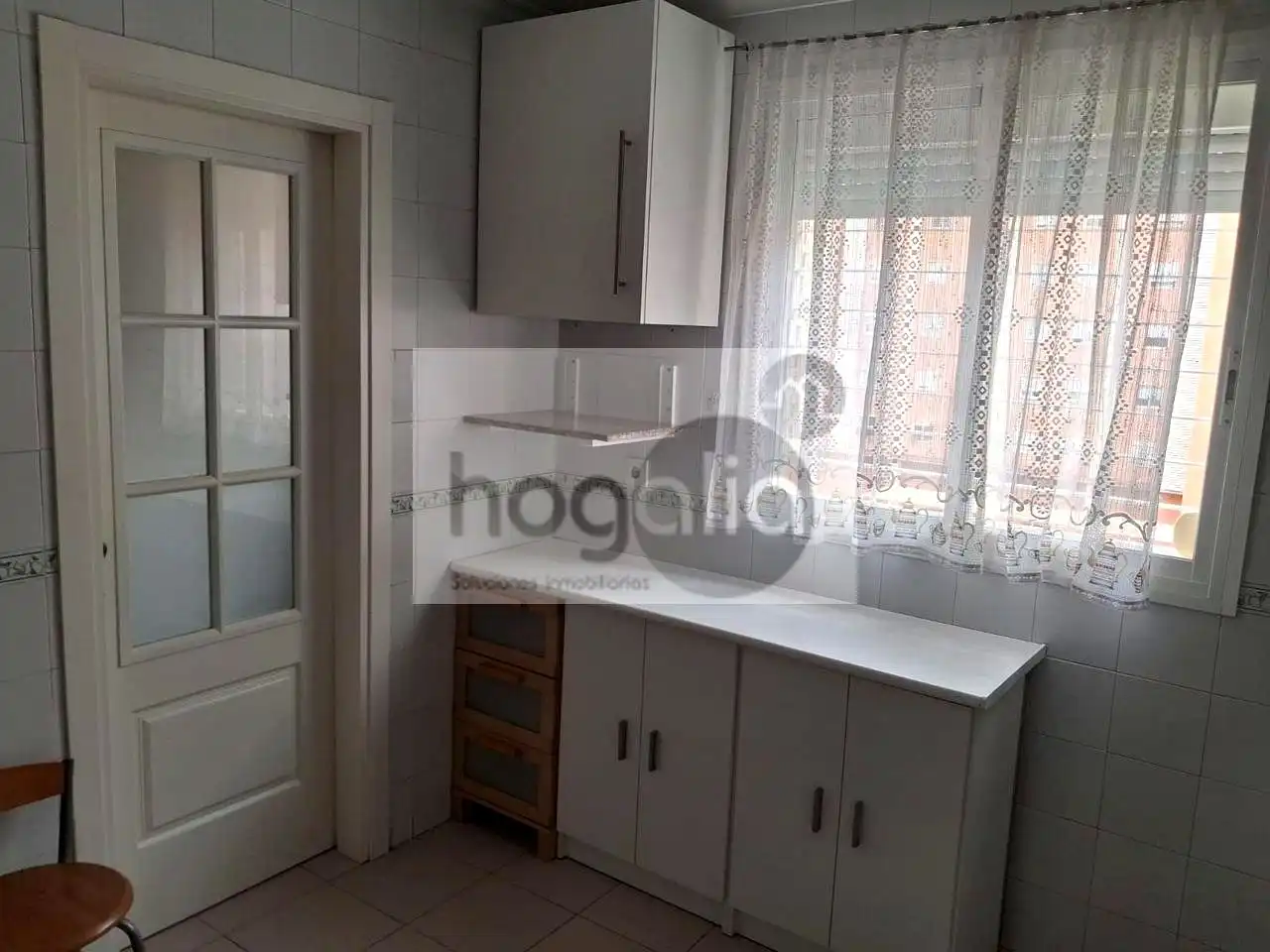 Kitchen of Flat for rent in Este - Alcosa- Torreblanca