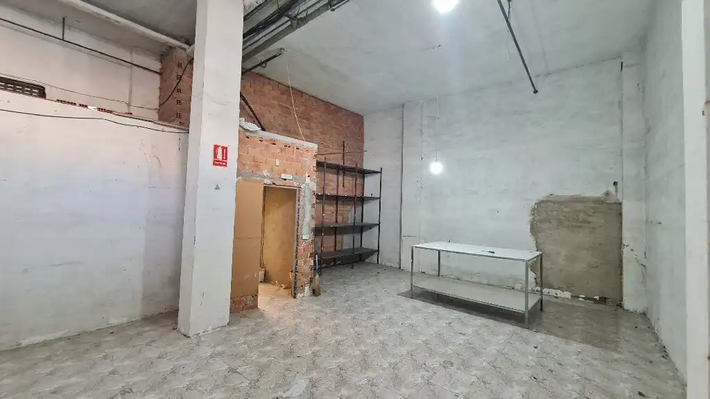 Local de alquiler en  Logroño con Aire acondicionado