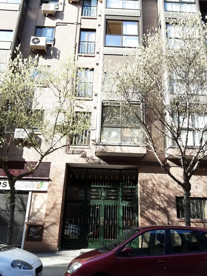 Individual for sale in Calle de Pozuelo de Zarzón, imagen 5