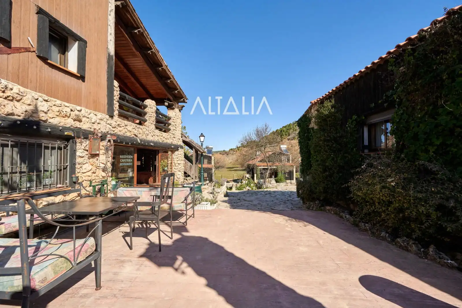 Buildings for sale in Las Majadas  