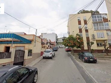 Piso en venta en Calle PICACHO