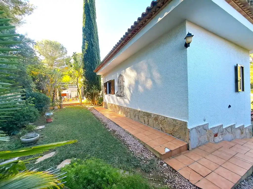 Jardí de Casa o xalet en venda en Dénia amb Aire condicionat, Calefacció i Jardí privat