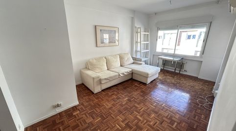 Photo 2 of Flat for rent in General Margallo, Castillejos - Cuzco, Madrid Capital