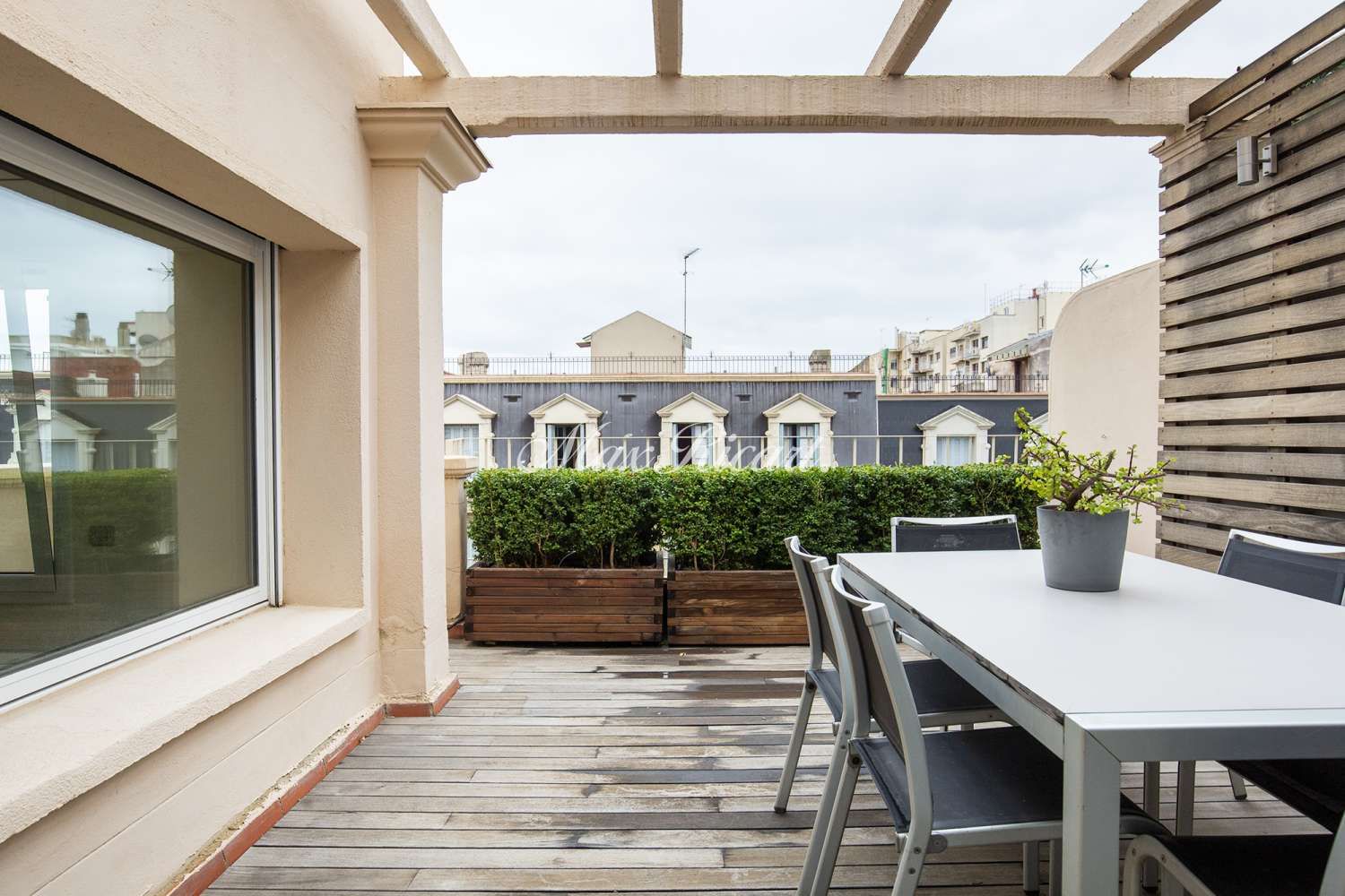 Terrassa de Àtic de lloguer en  Barcelona Capital amb Aire condicionat, Calefacció i Terrassa