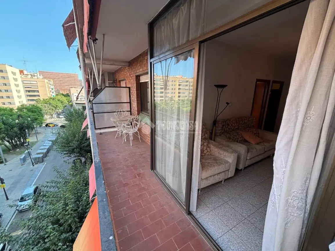 Piso con terraza en venta en Santa Eulàlia