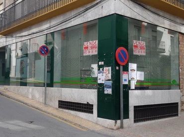 Local comercial en venda a Valdepeñas de Jaén