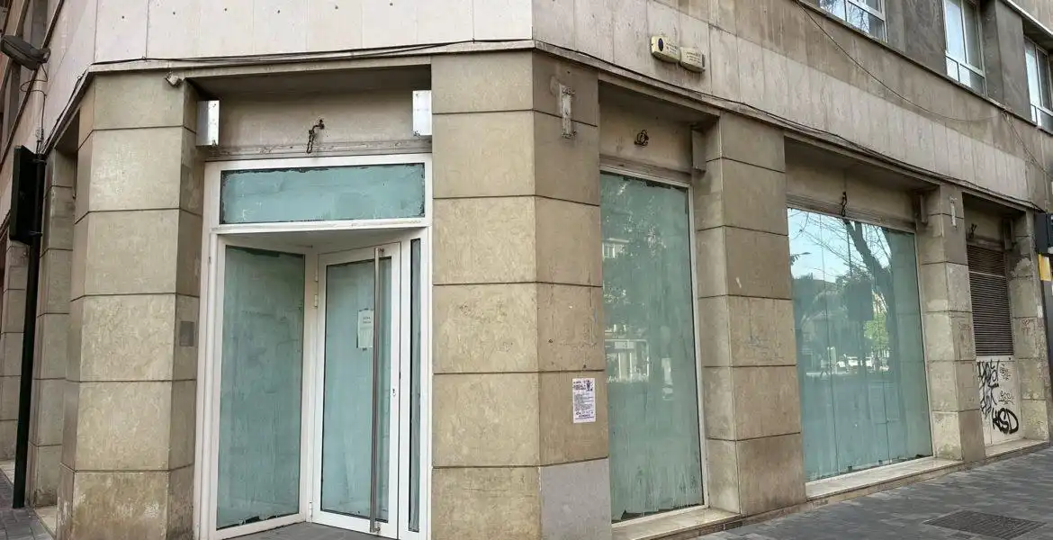 Local commercial à louer à Avenida Primo de Rivera 19, imagen 2