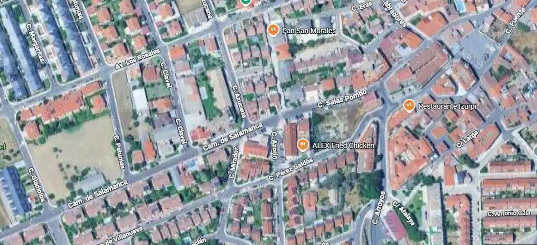 Außenansicht von Garage zum Verkauf in Cabrerizos