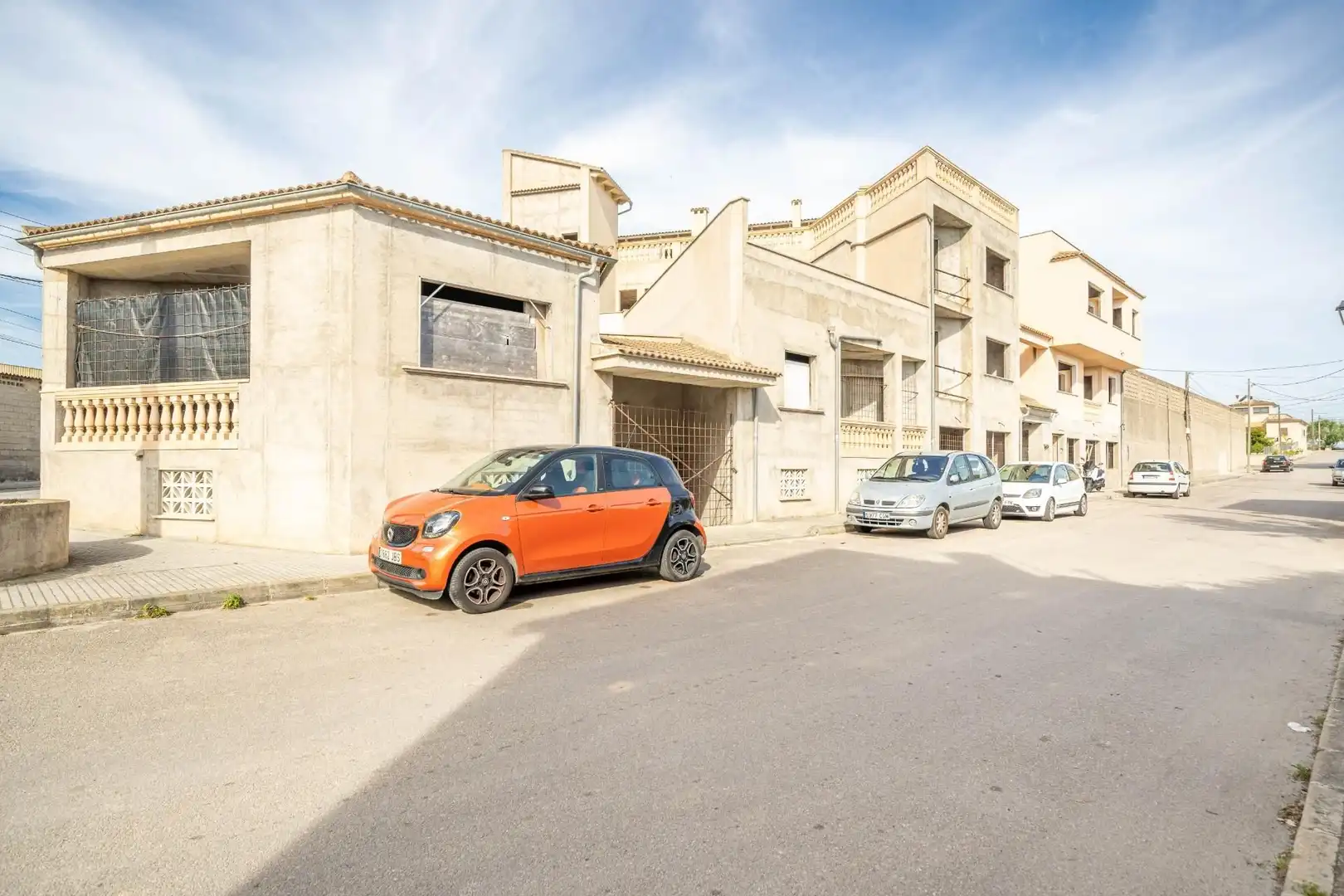 Exterior view of Buildings for sale in Maria de la Salut