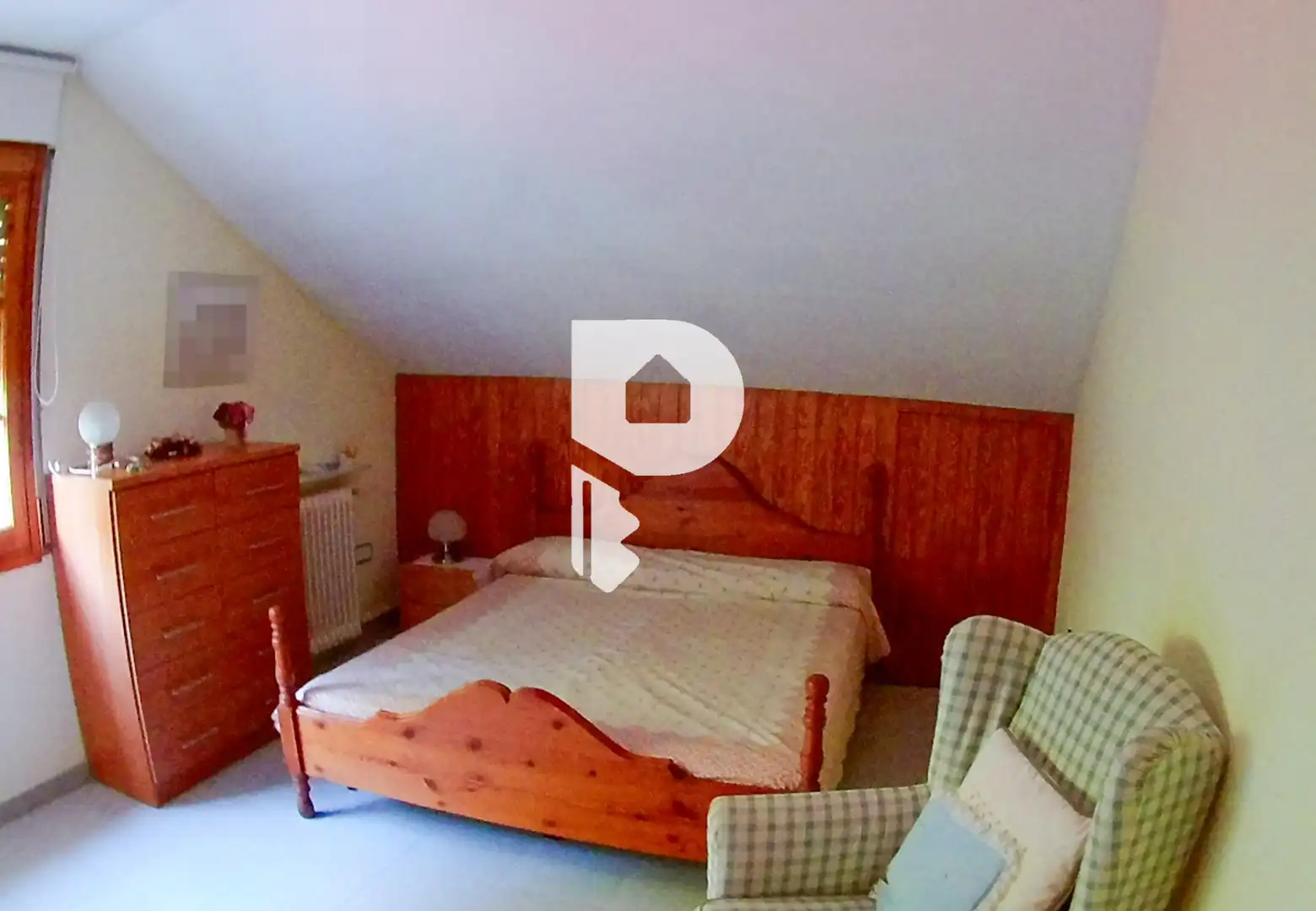 Habitación de Casa o chalet en venta en Sant Just Desvern con Aire acondicionado, Calefacción y Jardín privado