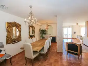 Menjador de Casa o xalet de lloguer en Almuñécar amb Aire condicionat, Jardí privat i Terrassa