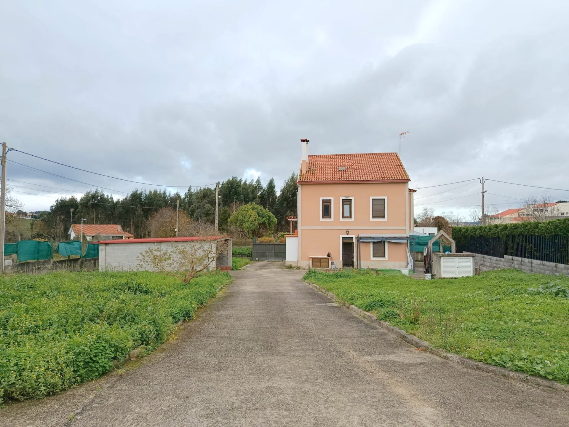 House or chalet for sale in Oleiros  with Private garden and Storage room