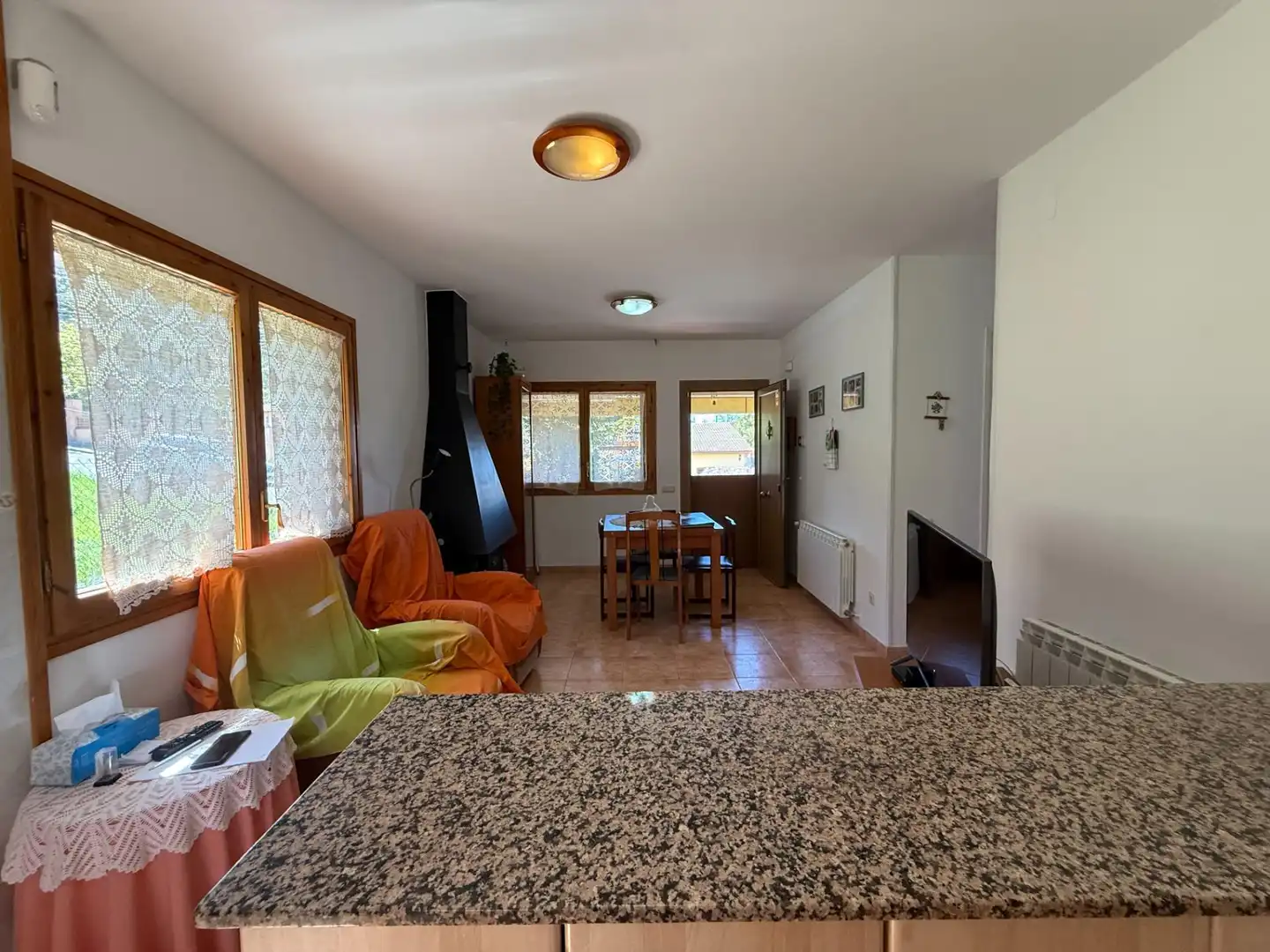 Sala de estar de Casa o chalet en venta en Talamanca con Calefacción, Jardín privado y Terraza