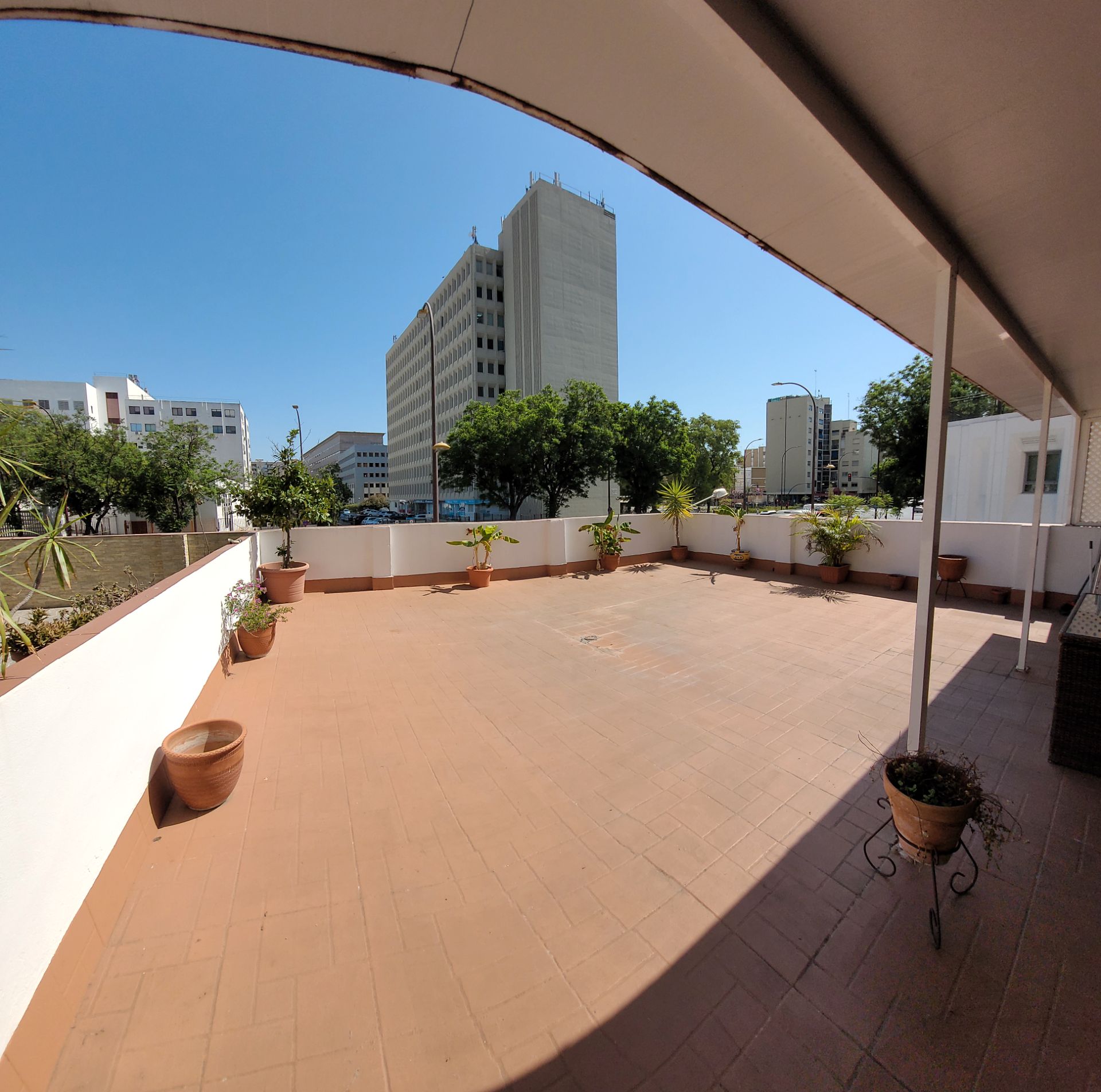 Terrace of Flat for sale in  Sevilla Capital  with Air Conditioner, Terrace and Furnished
