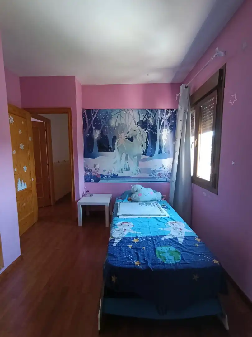 Dormitori de Casa o xalet en venda en Albalate de Zorita amb Aire condicionat, Calefacció i Jardí privat
