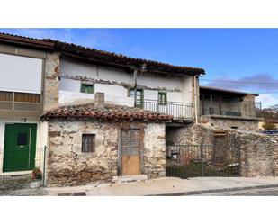 Vista exterior de Casa o xalet en venda en Espinosa de los Monteros amb Terrassa