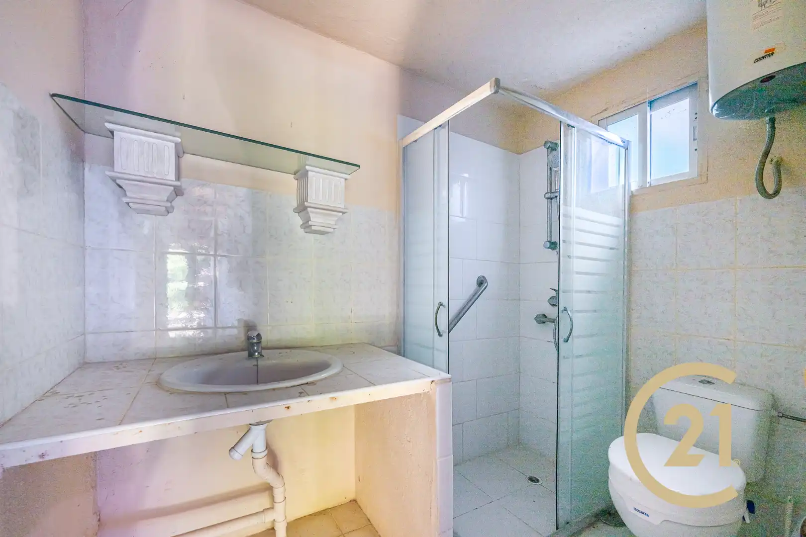 Baño de Finca rústica en venta en Ojén con Jardín privado, Terraza y Piscina