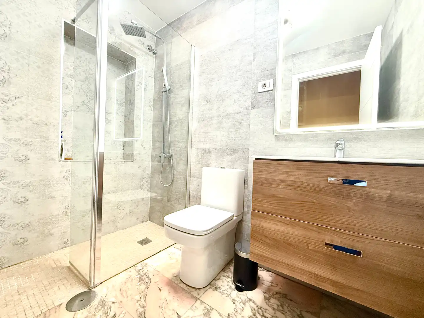 Baño de Casa adosada en venta en Las Palmas de Gran Canaria con Parquet, Terraza y Trastero