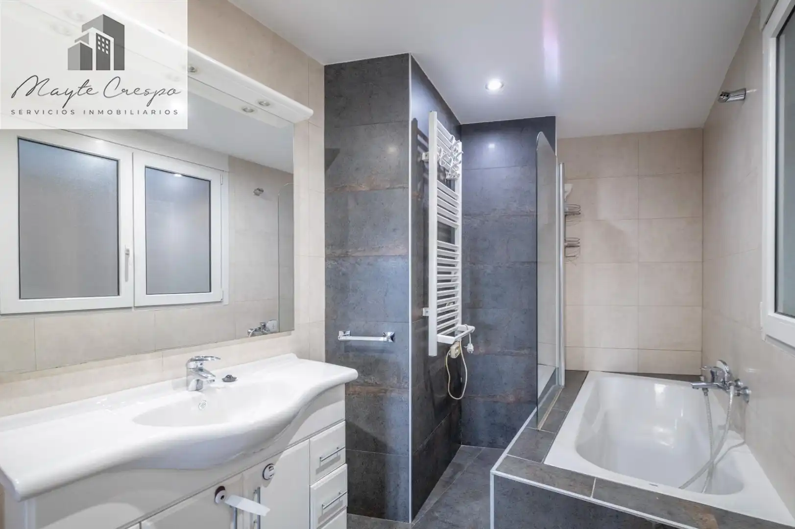 Piso con ascensor en venta en Calle de Santa Bárbara, imagen 35