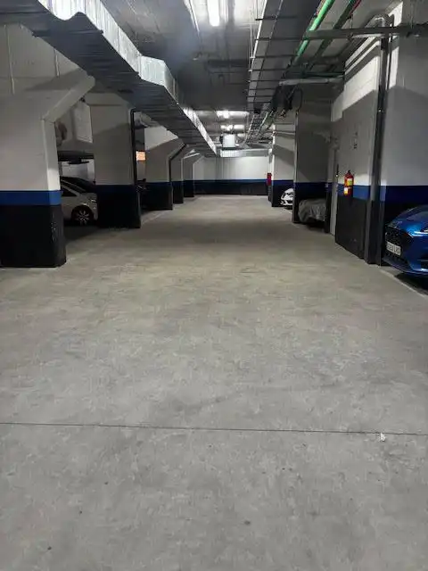 Parking of Garage for rent in Madrid