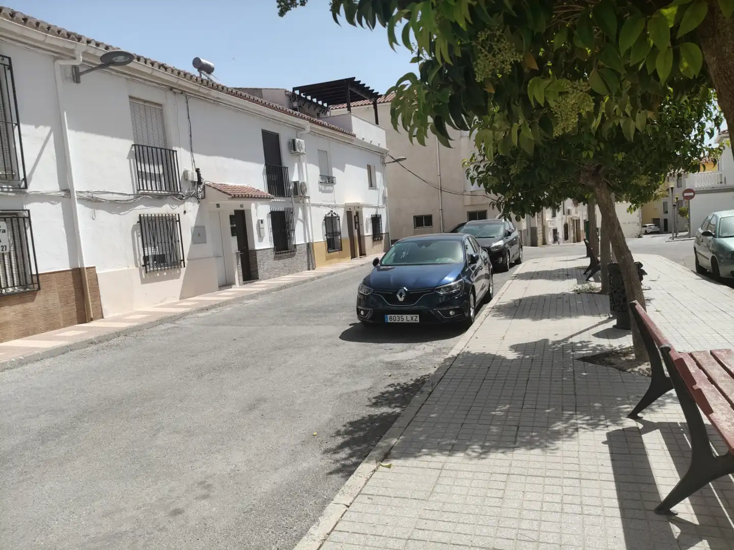 Vista exterior de Casa o xalet en venda en Baza amb Terrassa