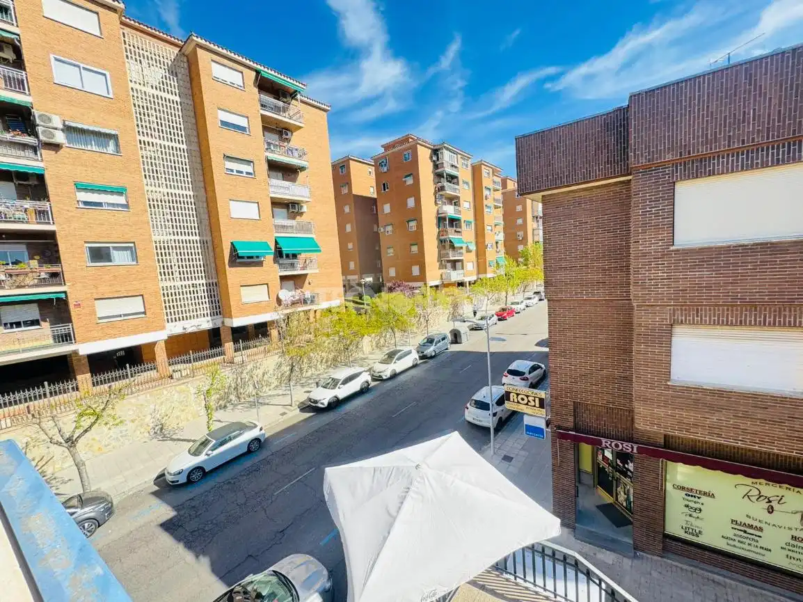 Office space to rent in Rda. Buenavista, imagen 12