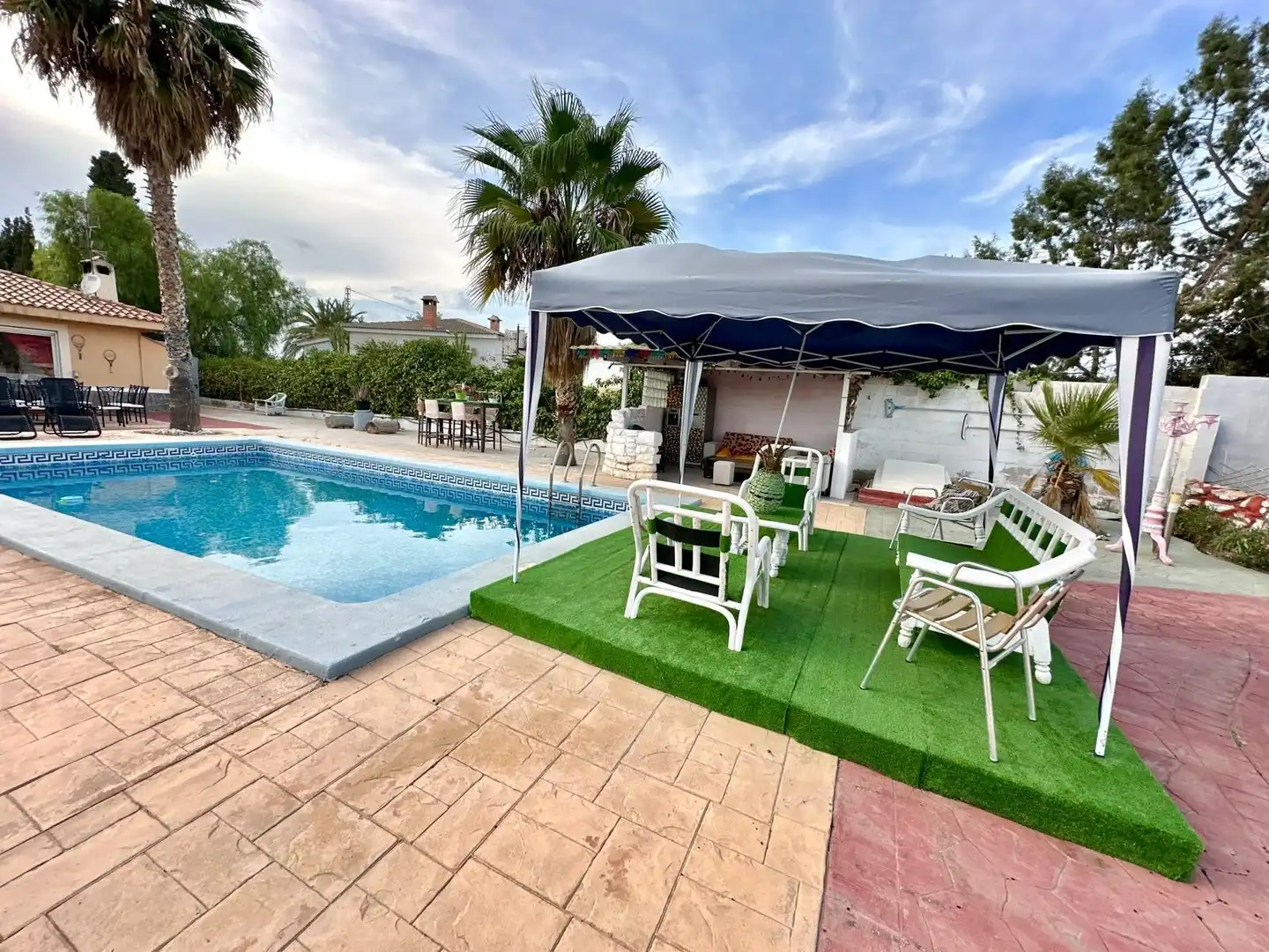Chalet con piscina en venta en Calle Calle Clavel, imagen 10