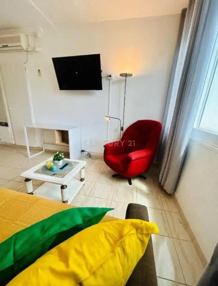 Apartments for rent in Avenida Isabel Manoja, Torremolinos, Spain, 6, Ayuntamiento