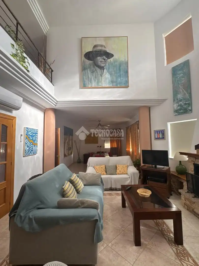 Casa rústica en venda a Bedmar y Garcíez, imagen 2