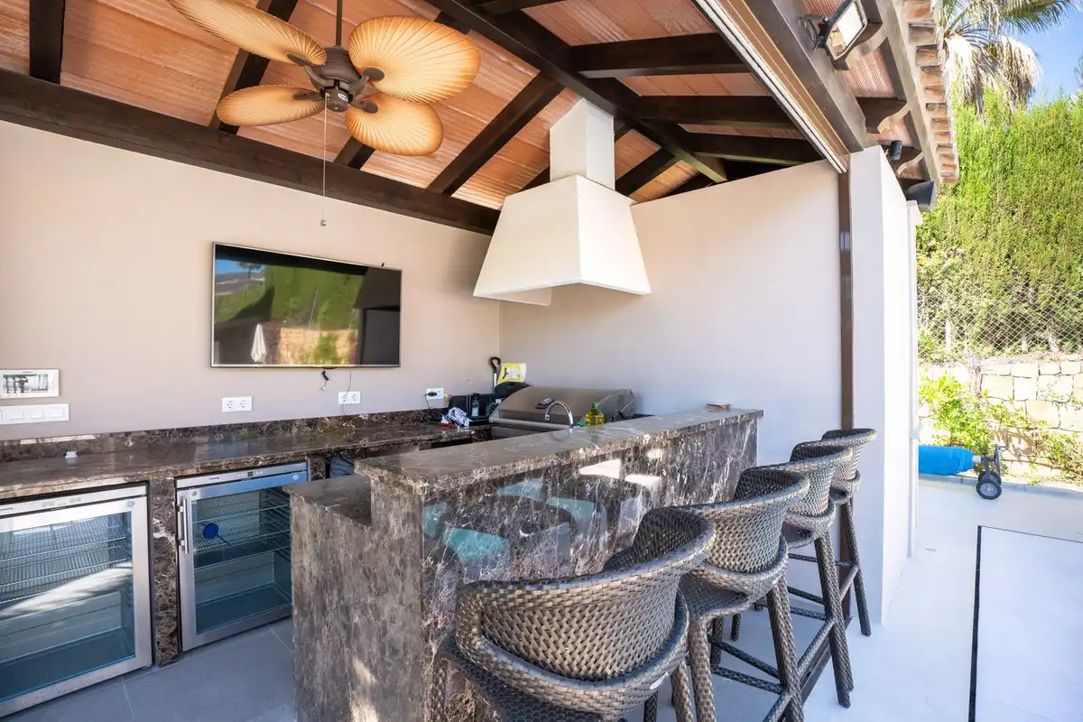Villa mit Garten zum Verkauf in Nueva Andalucía, imagen 44