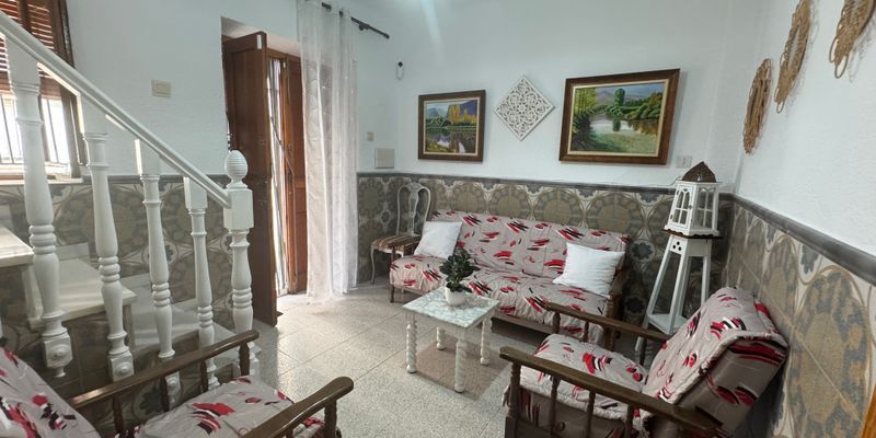 Sala de estar de Casa o chalet en venta en Vélez de Benaudalla con Terraza, Trastero y Amueblado