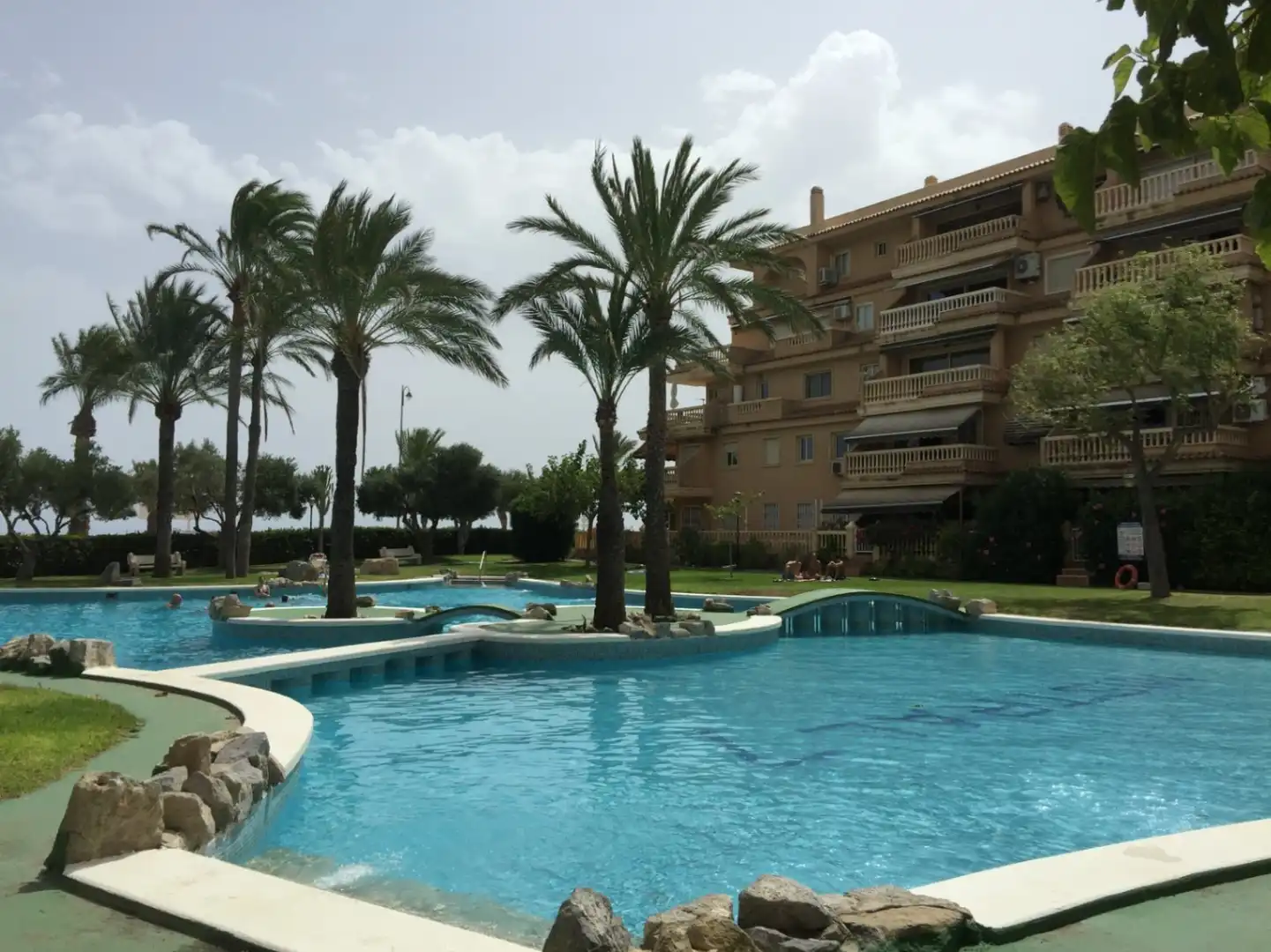 Piscina de Pis en venda en El Campello amb Jardí privat, Terrassa i Piscina